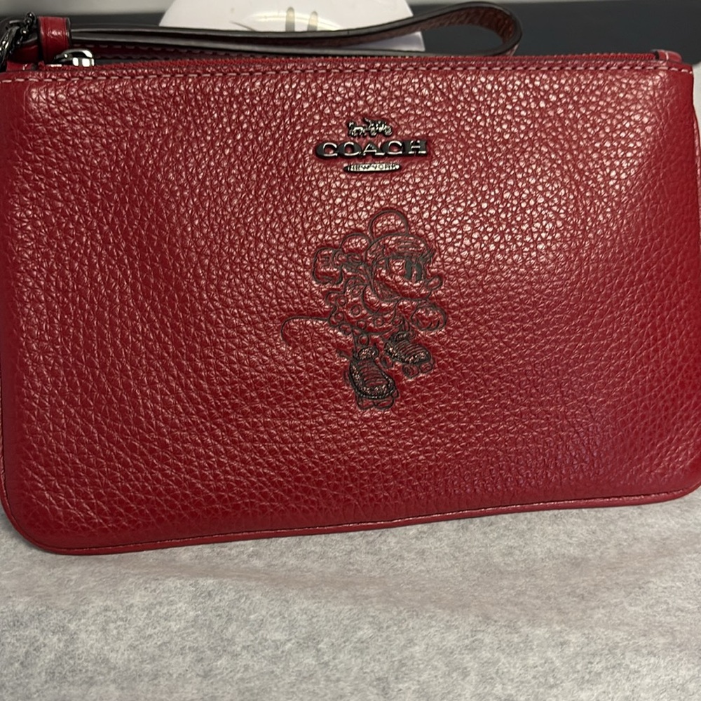 Coach Red Minnie roller derby Wristlet euc - Picture 11 of 11
